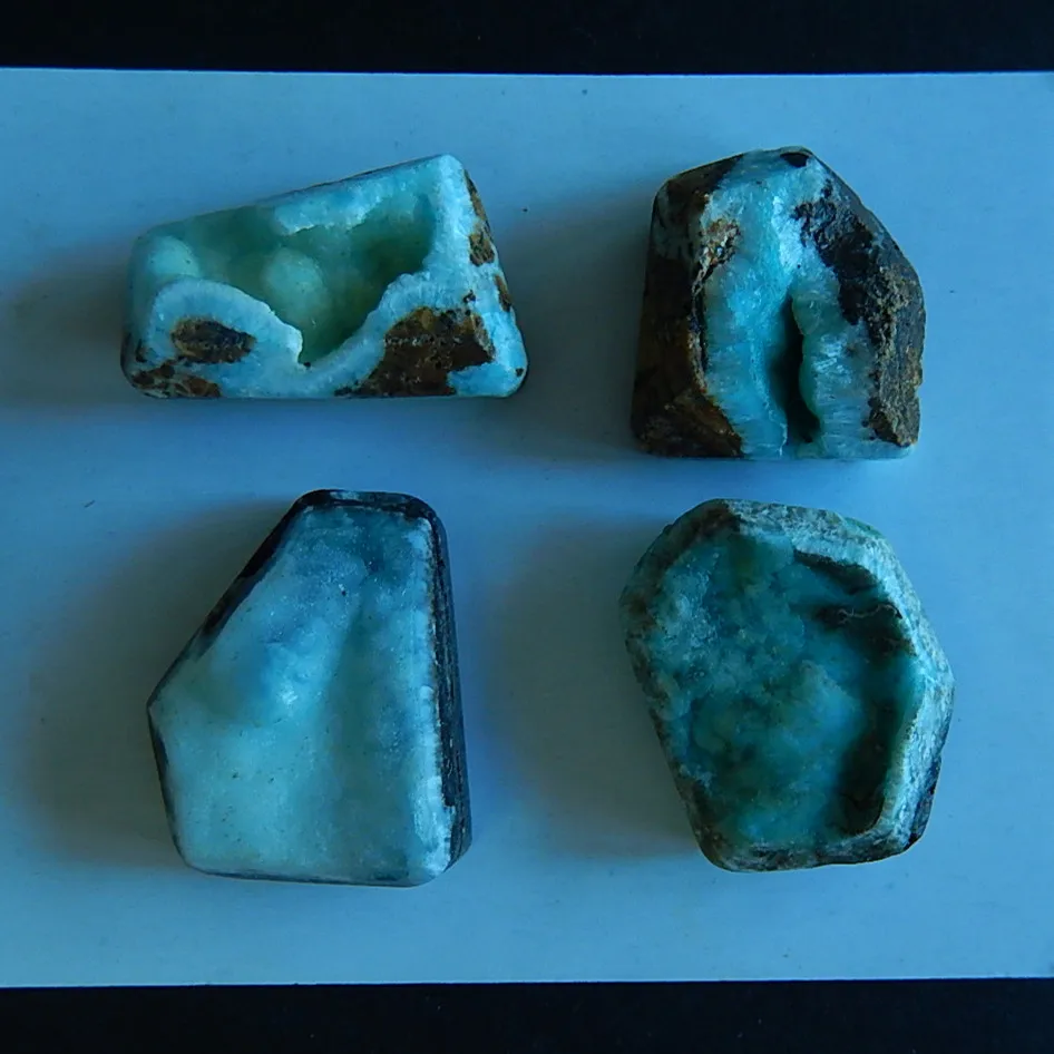 

Natural 4 Pcs Of Hemimorphite Cabochon,Semiprecious jewelry pendant cabochons,23x18x8mm,23x14x8mm,20.46g