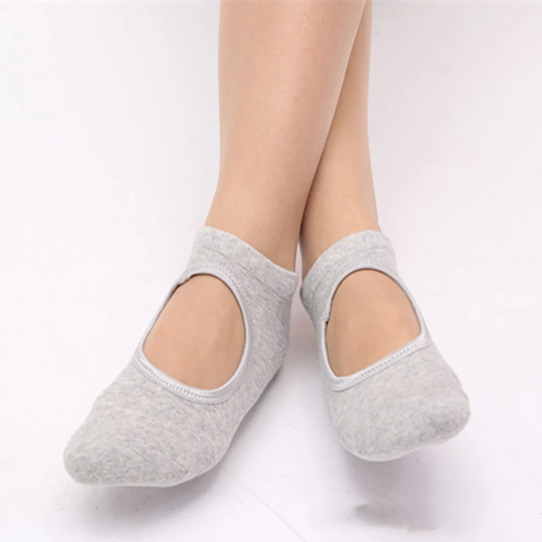 Круглые носки для йоги, Женские Балетные танцевальные носки, нескользящие спортивные хлопковые носки с лентами, носки для фитнеса