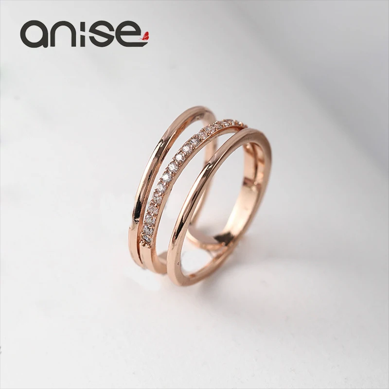 Layered wedding rings information