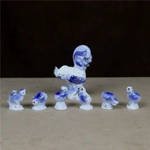 Фарфоровая семейная Статуэтка цыпленка ручной работы, керамическое миниатюрное украшение для домашнего декора, художественная коллекция, подарок для отца