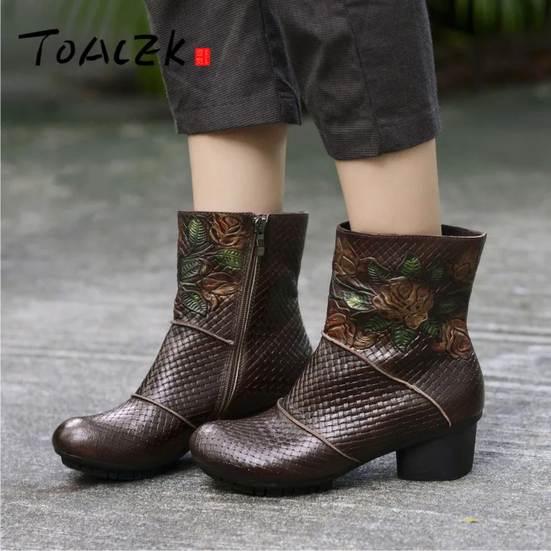 

Hand-made leather women's shoes with low heel flowers hand-painted folk style short boots cowhide retro single boots