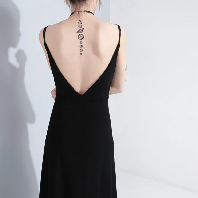 Женское черное сексуальное платье с глубоким v-образным вырезом в стиле панк, готика, вечерние платья, Клубная одежда, темное элегантное платье с металлической пряжкой и высокой талией