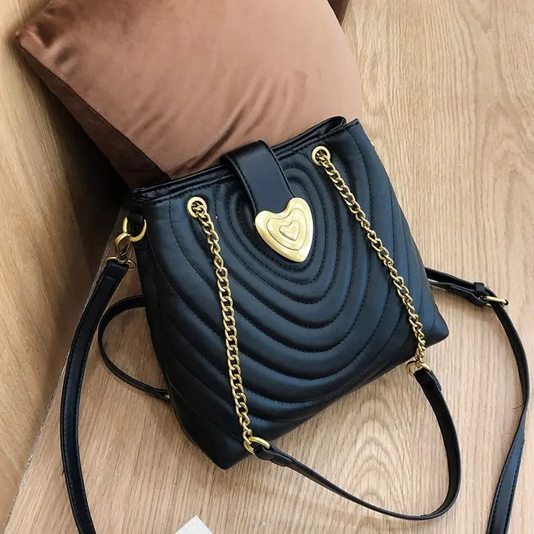 

Retro Chain Handbags New 2019 Fashion Shoulder Slung Bucket Bag Luxury Handbags Women Bags Designer Black Crossbody Bag