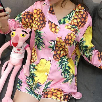 

Pajama Sets Female 2018 New Summer Fashion Sweet Turn Down Collar Printed Pineapple Tops + Casual Shorts Women's Suits