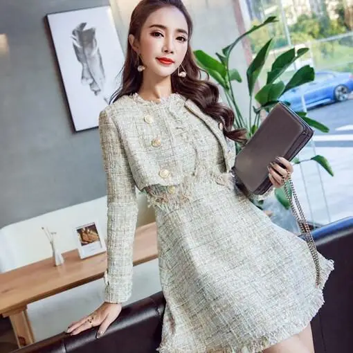 

2019 New Autumn Tweed 2 Piece Set Dress Designer Winter Women White Short Jacket Coat + Mini Tank Tassel Wool Blend Suits DW895