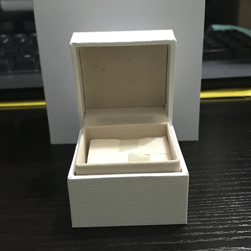 

Genuine Charm Beads Fashion Original New Logo Pattern Series Ring Box Jewelry High Quality Exquisite Collection Jewelry Gift