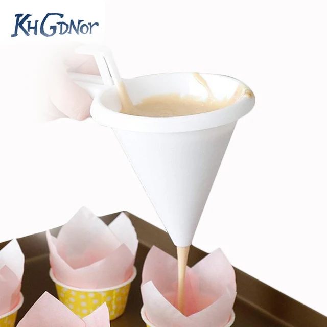 KHGDNOR Adjustable Icing Funnel Chocolate Butter Dispenser Cup Cake