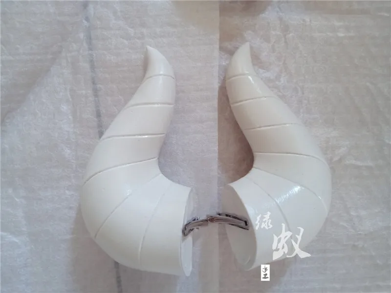 

New Bowsette Kuppa Koopa Hime Princess Cosplay Womanize Horns Hairpiece Headwear Halloween Costume Props Handwork