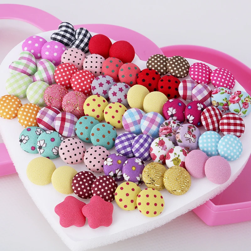 

Korean Boxed Earrings Female Star Round Button Dot Lattice Stud Earrings Set Exquisite Heart Boxed Jewelry For Women Daughter