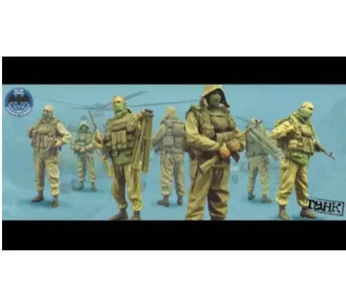 

New Unassembled 1/35 Soviet soldiers include 4 Resin Kit DIY Toys Unpainted resin model