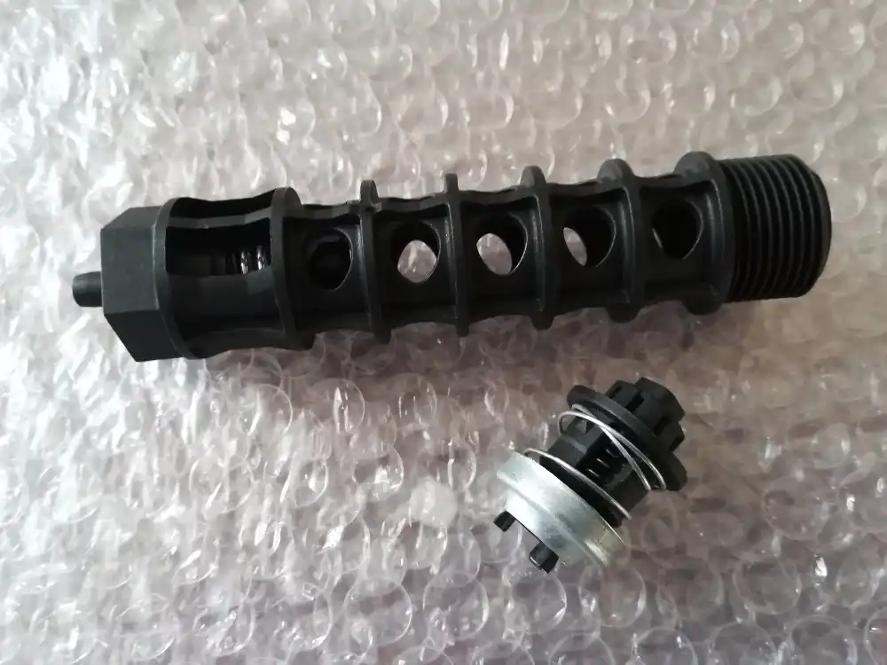 Engine Oil Cooler Filter Check Valve OEM 5541525 93186324 One Way