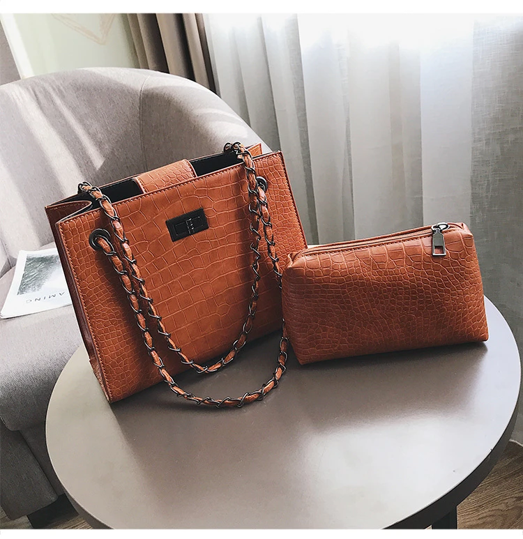 Women messenger bags51