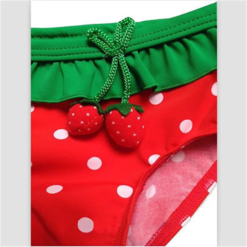 Lovely_strawberry_two_Pieces_Baby_Girls_Bathing_Suit_Children_Swimsuit_ (3)