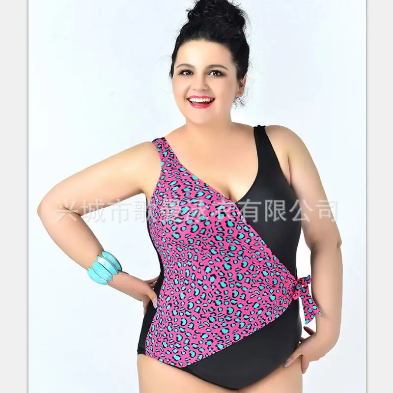 

2017 Women Push up Bikini plus size swimwear Beach bathing suit Patchwork Lacing One piece Swimsuit elasticity Bikinis Biquini