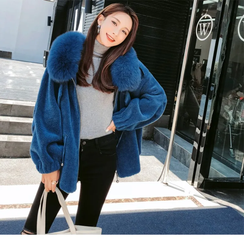 

Winter Brand New Fashion Sheep Shearling Coat Women's Short Design Fox Fur Cap Collar Fur Coat Jackets