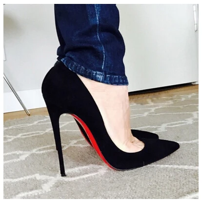 11 cm high heels