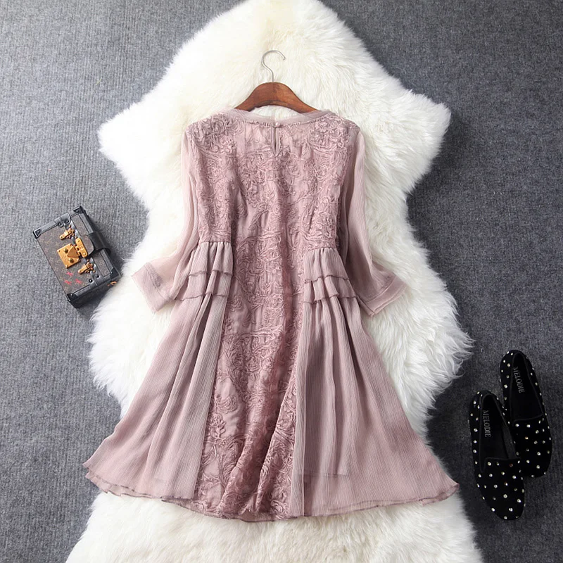 Новое поступление, летнее женское платье с вышивкой, ТРАПЕЦИЕВИДНОЕ Свободное платье в стиле пэчворк, Женский светильник, розовое Элегантное повседневное короткое платье