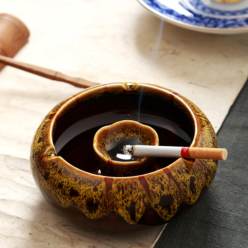 Creative Personality Large Ashtray Simple European Style Ceramic Home