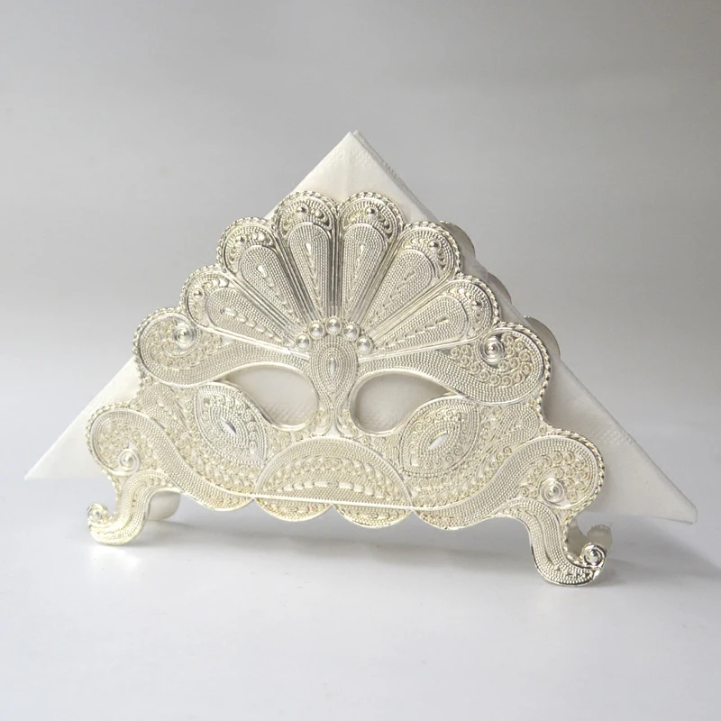 

European Shiny Silver Plating Peacock Design Fan Shaped Footed Standing Metal Napkin Holder