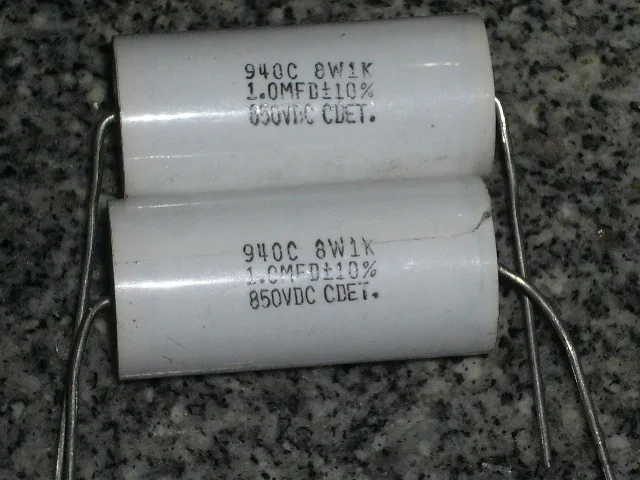 

[SA]Need copper foot CDE U.S. film enthusiast axial 1UF850V volume 21 * 44--10pcs/lot