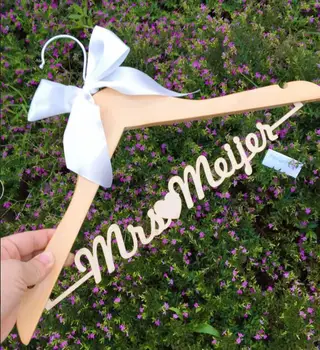 

Glitter Silver Personalized Wedding dress Hangers Custom DATE Bridal Bride MRS Name Bridesmaid Gift Hanger party gifts favors