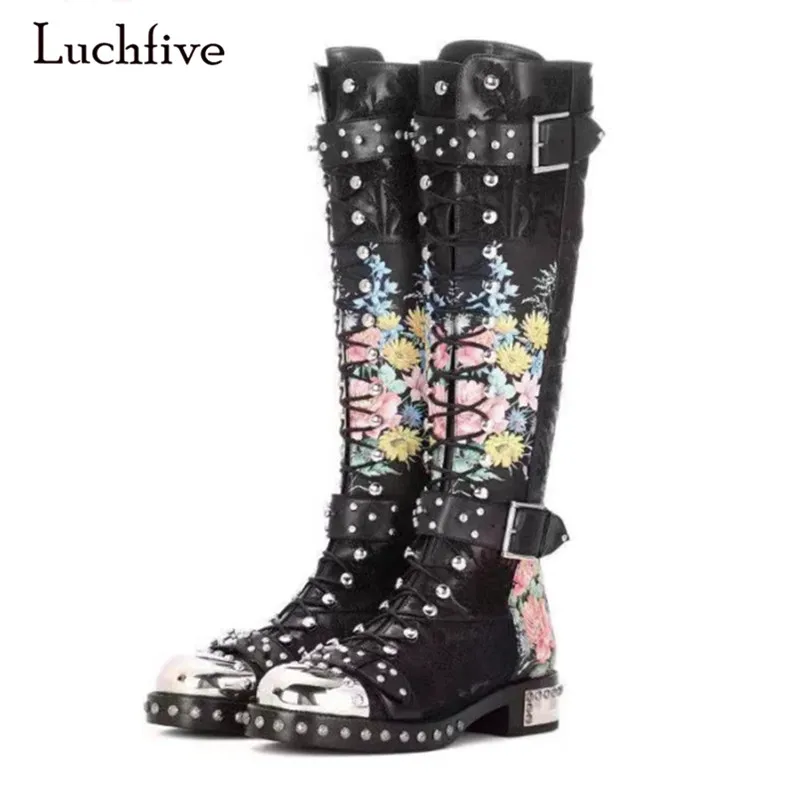 

Fashion Catwalk Studded Buckle Rivet Long Booties For Women Metal Decoration Cross Tied Leather Knee High Botas Mujer