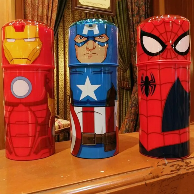 

The Avengers 4 Captain America Plastic Suction Kettle (can't Fill It With Hot Water) Spider-Man Collect Morden Gift M799