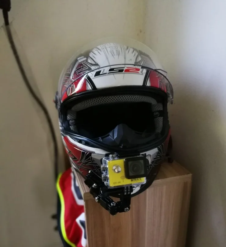 9505803206_629701529