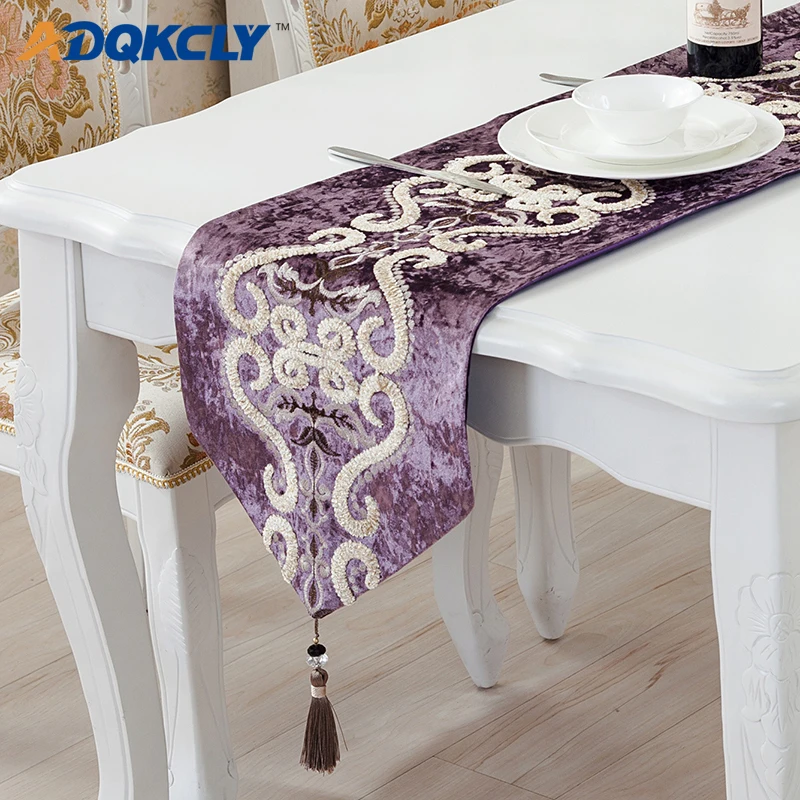 

ADQKCLY Luxury Dining Room Table Runner Flannel Embroidered Home Decor Table Flag for Party Wedding Home Textile Table Runners