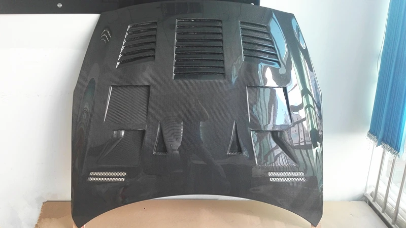 

2008-2014 GTR R35 GT-R Carbon Fiber Hood Bonnet Glossy Finish-Vented Styles [GTR Hood Bonnet ]