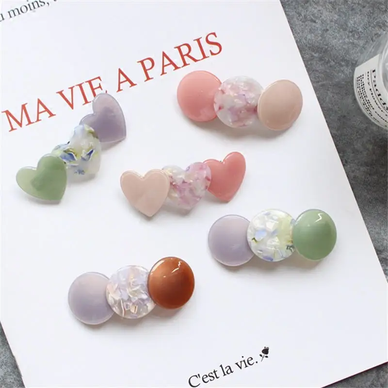 10664108121_1912945471