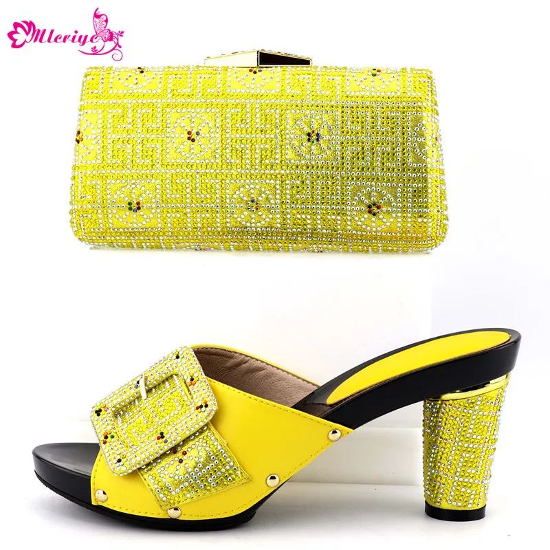 

New Woman Italian Shoes and Bags Set Decorated with Rhinestone Sales In Women Matching Shoes and Bag Set Slip on Shoes for Women