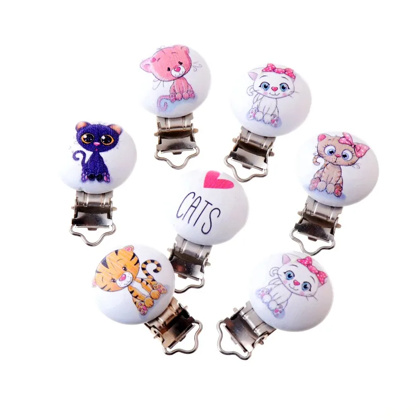 

5PCs Baby Pacifier Clips Lovely Cartoon Love Cats Pattern White Wood Metal Holders Cute Infant Soother Clasps Funny Accessories