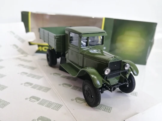 1:43 Россия AMO 3NC-32 классический старый грузовик сплав модель автомобиля литья под давлением металлические игрушки подарок на день рождения для детей мальчик другой