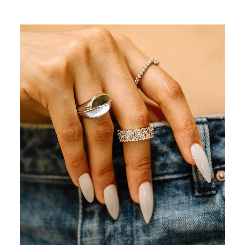 

Silver Color 3 Row Chain Zircon Shiny Ring for Women Hip hop Europe Exclusive New Design 2019 Wedding Micro Finger Rings Jewelry