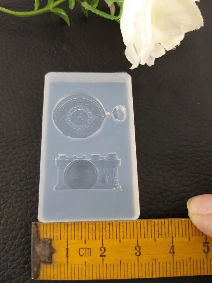 1R18