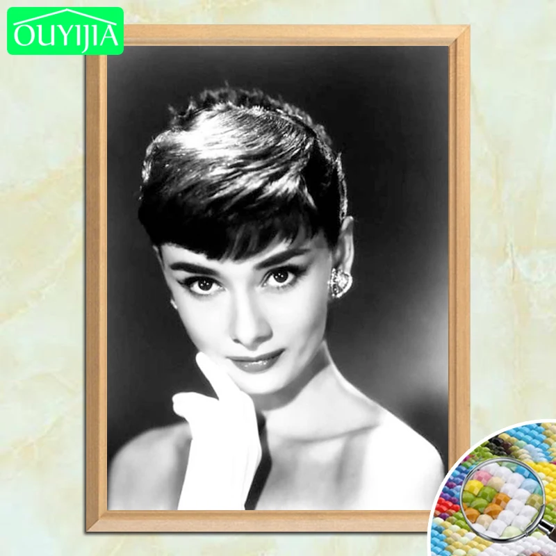 

Audrey Hepburn Stage Photo 5D DIY Diamond Painting Full Square Diamond Embroidery Sale Picture Of Rhinestones Mosaic Painting