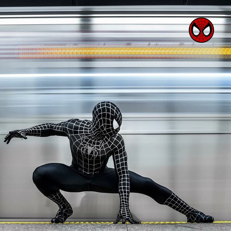 Spiderman Black 4