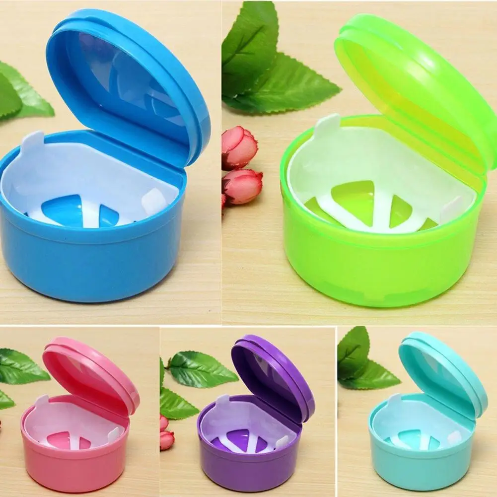 

2018 New Denture Case Organizer Orthodontic Retainer Denture Storage Box Holder Mouthguard Container Case 1PC