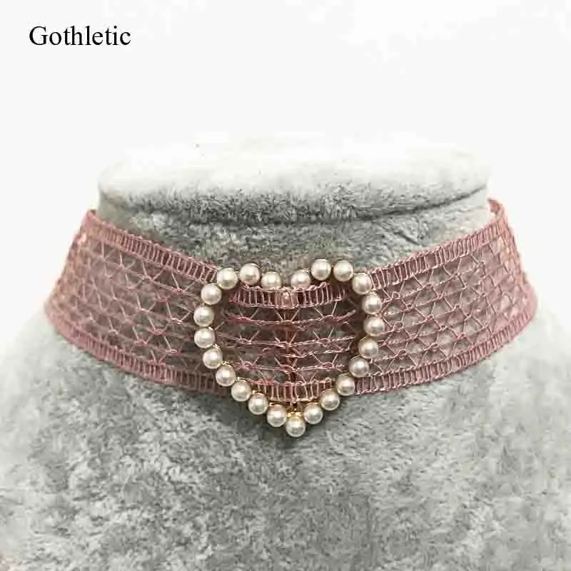 Готический кружевной чокер, новинка, модный розовый тканевый чокер, украшенный жемчугом, ожерелье с открытым сердцем для женщин, ювелирные изделия