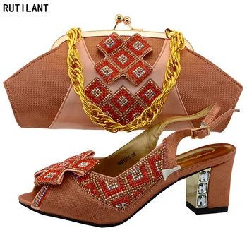 

Peach Color Italian Ladies Shoe and Bag Set Decorated with Rhinestone Nigerian Women Wedding Shoe and Bag Set African Party Shoe