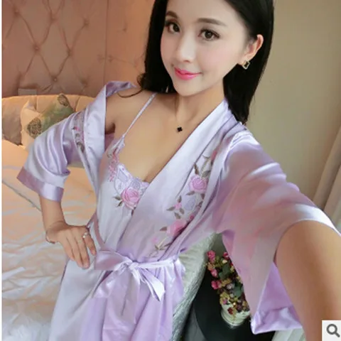 Плюс Размеры шелк наряд для подружки невесты пикантные Для женщин пижамы Демисезонный шорты дамы халат костюм халат для спальни комплект E0216 - Цвет: 1717 purple