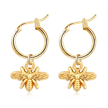 

1Pair European Stereoscopic Trend Cute Bee Hoop Earrings With Pendant Gold Metal Color Lovely Fashion Earrings Jewelry E542-T2