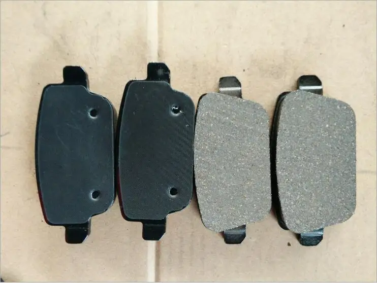 

1 set Auto brake pad LR003657 D1314 for FORD GALAXY and Land rover freelander 2 (FA)
