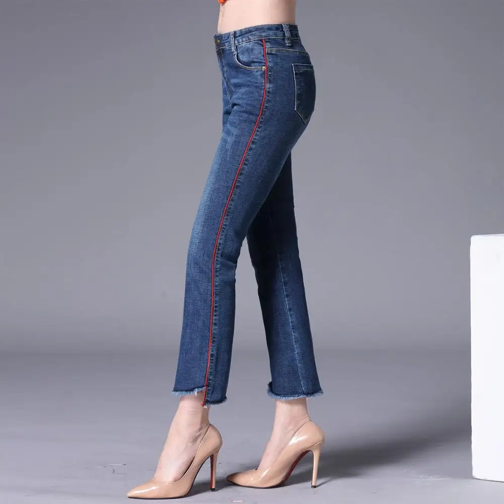 

Summer new European and American white, patch micro-la jeans, women's white trim, slim and shaped nine-point flared pants