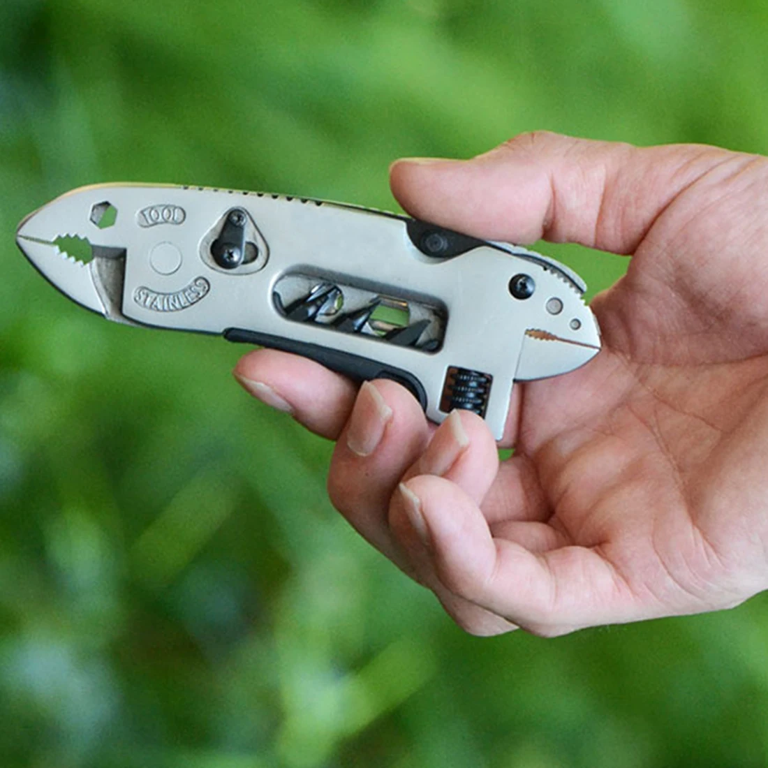 

Camping Survival Multi-tool Knife Gear EDC Tools Set Adjustable Wrench Jaw Screwdriver Pliers Tools Hunting Accessories
