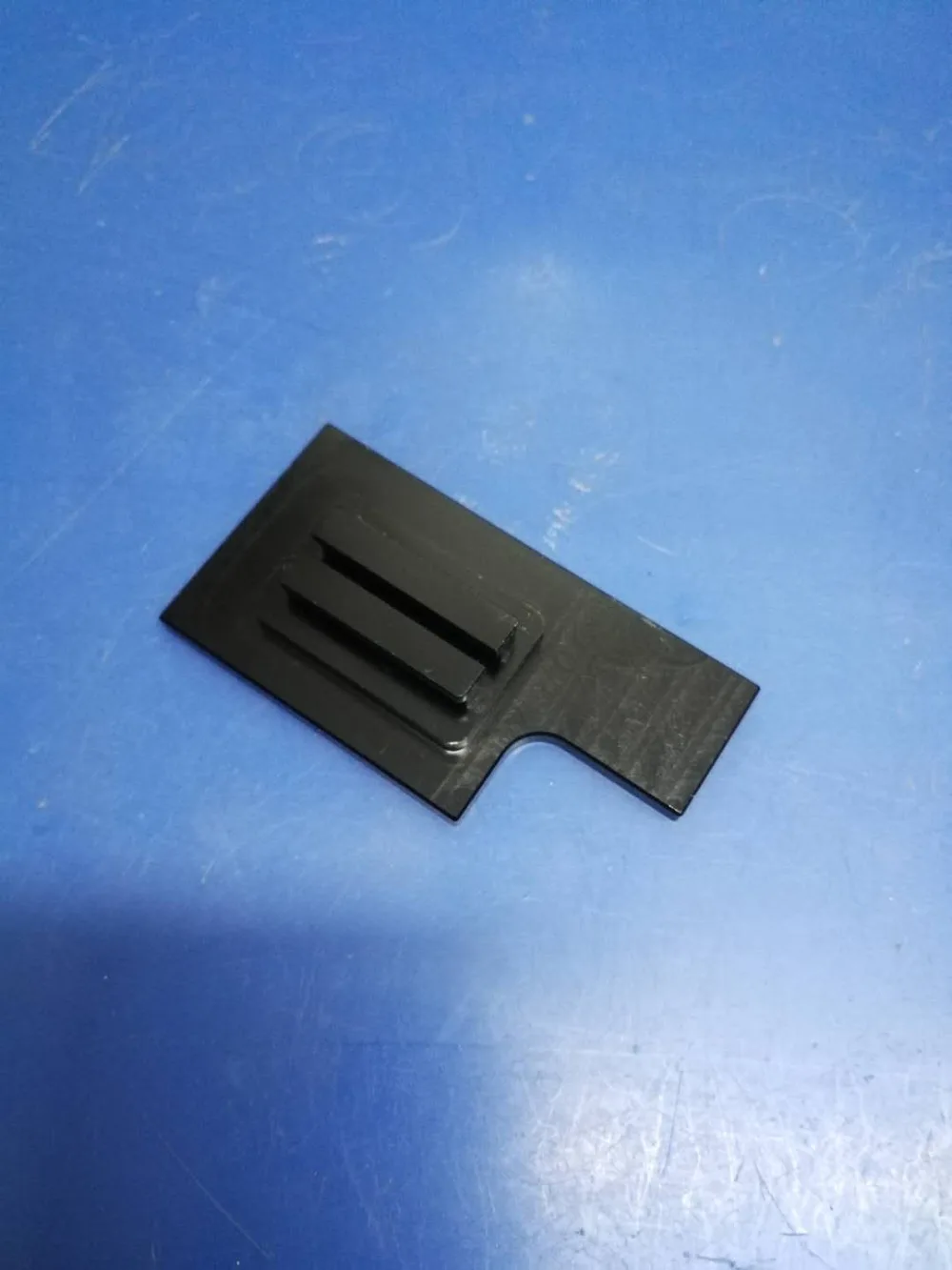 

Aluminum Helmet Plate Surface Mount with Flat Adhesives for Contour Action Cameras