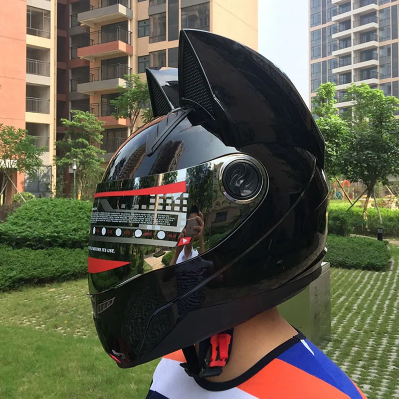

2017 Lovely cat ears Motorcycle helmet Black helmet racing Antifog personality design full face helmet capacete moto casco