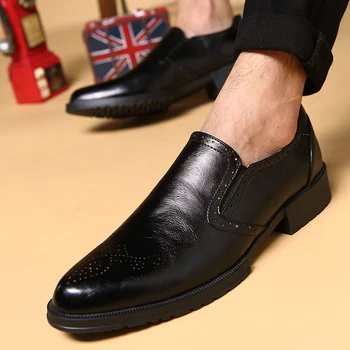 

Men Casual Vintage Carved Male Brogue Shoes Platform Fashion Pointed Toe All-match Young Man Leather Shoes