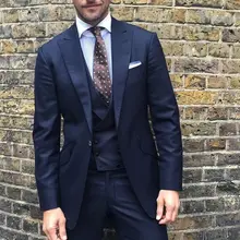 Итальянский Стиль темно-Темно-синие жениха Смокинги для женихов индивидуальные мужские Свадьба Пром Костюмы Жених Костюм(куртка+ Брюки для девочек+ жилет) TERNO